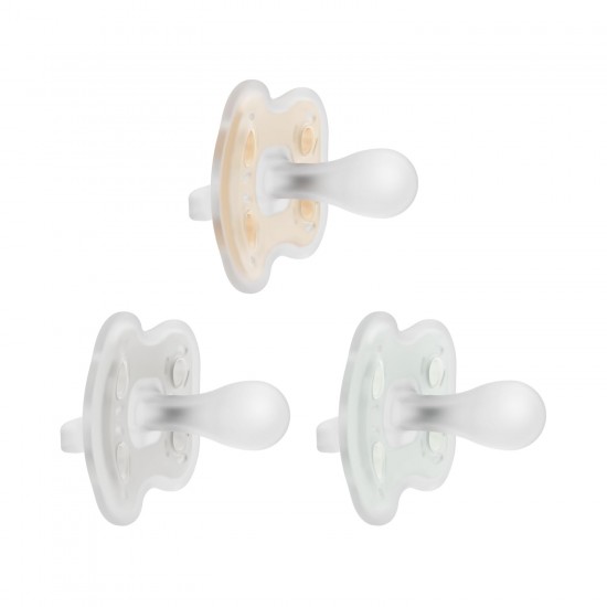 Dr. Brown’s Advantage™ One-Piece Silicone Pacifier 0–6 Months (3 Pack)